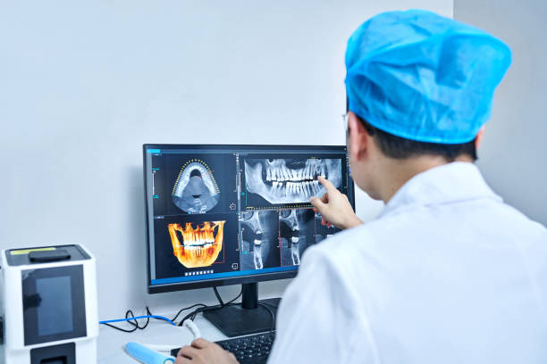 Best Broken or Cracked Tooth Emergency Dentist in Seatac, WA